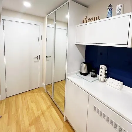 Dream Apartment On The Sea باتومي المظهر الخارجي الصورة